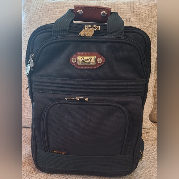 Ricardo Beverley Hills Other - RICARDO BEVERLY HILLS LUGGAGE BACKPACK - Black NearNew Tiburon Backpack